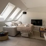 Modern Next To Hb With Roof Terrace Apartment *