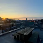 Apartment Modern Next To Hb With Roof Terrace Zurich