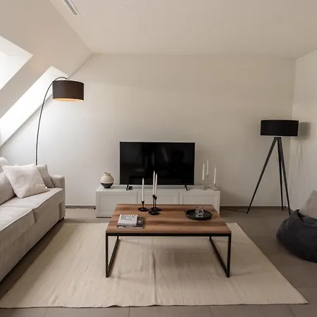 Modern Next To Hb With Roof Terrace * Zúrich