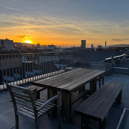 Modern Next To Hb With Roof Terrace Апартаменты Цюрих