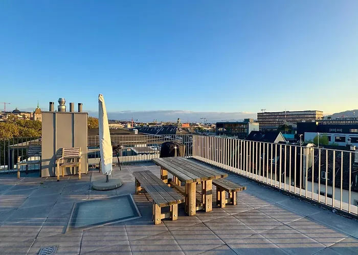 Modern Next To Hb With Roof Terrace Διαμέρισμα *